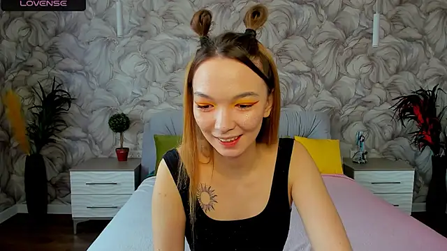 SusannJohnson online show from March 22, 3:20 am