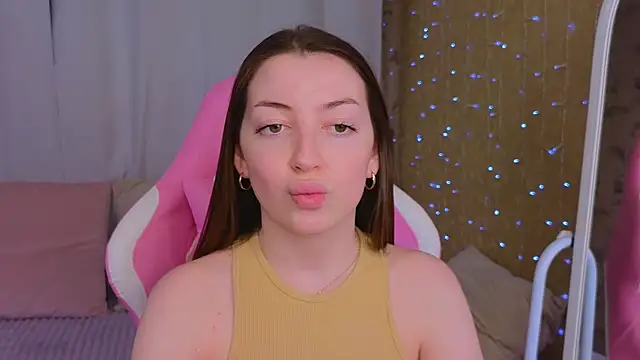 Ann moon   online show from February 15, 4:23 pm