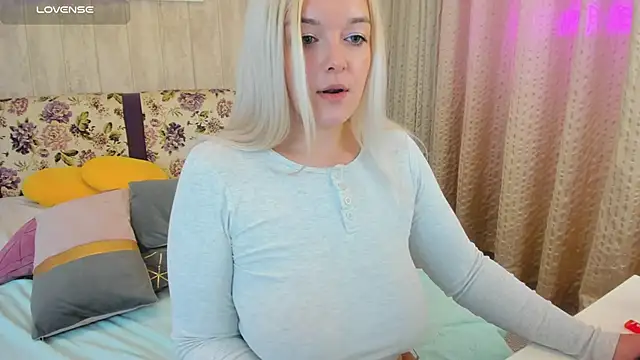 Misty  Fox online show from January 21, 3:26 am