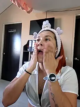 Sophie new25 online show from February 26, 1:10 pm