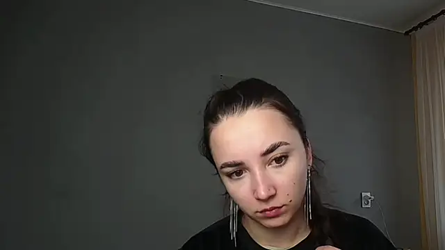 Eva Gloryy online show from March 19, 8:18 am