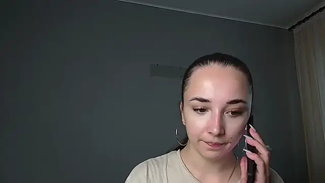Eva Gloryy online show from June 10, 12:59 pm