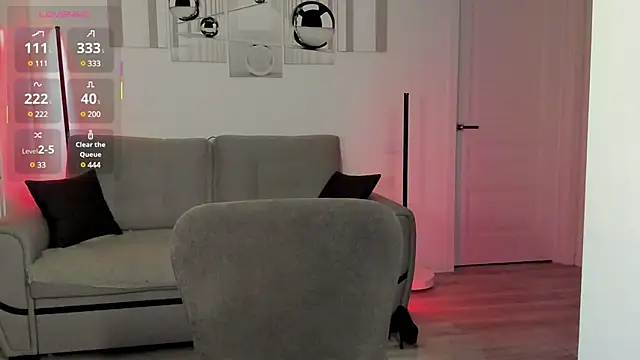 swarowskayaya online show from February 18, 6:26 pm