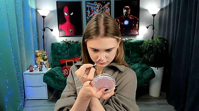 JinxTonks online show from December 17, 7:25 am