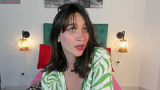 Snapshot of angel_x13 chatting on January 20, 11:10 pm angel x13 online show from January 20, 11:10 pm