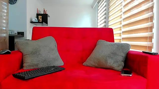 dereckgreen online show from November 15, 2:24 pm