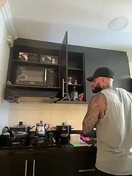 dereckgreen online show from April 20, 7:04 pm