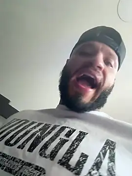 dereckgreen online show from April 21, 7:06 pm