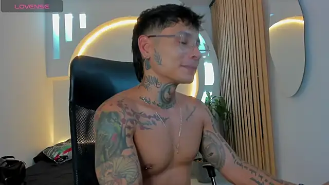 tattokoi online show from January 19, 4:44 am