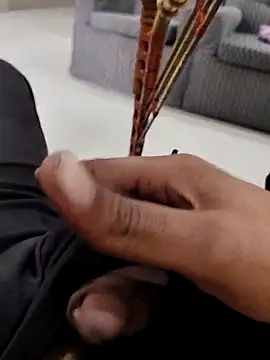 Danny88990xh online show from December 16, 10:09 am