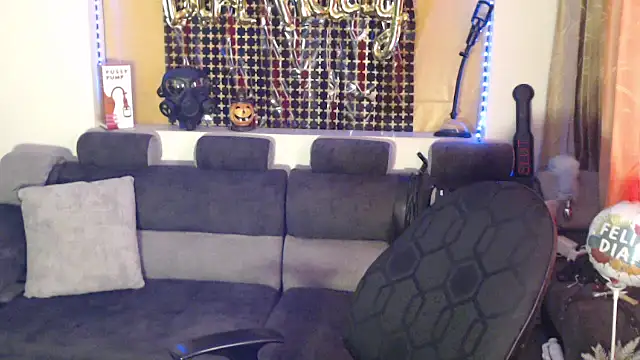 sachaclinford online show from October 17, 4:53 pm