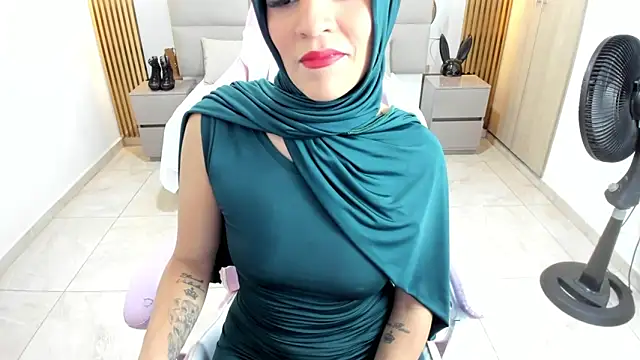 Zulema hamdi online show from February 11, 11:43 am