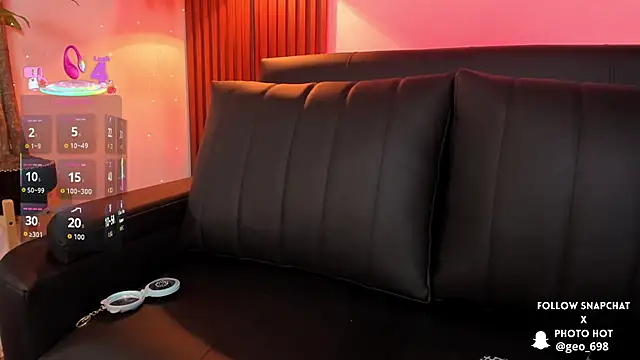 Snapshot of Georgina_caruso chatting on September 23, 3:53 am Georgina caruso online show from September 23, 3:53 am