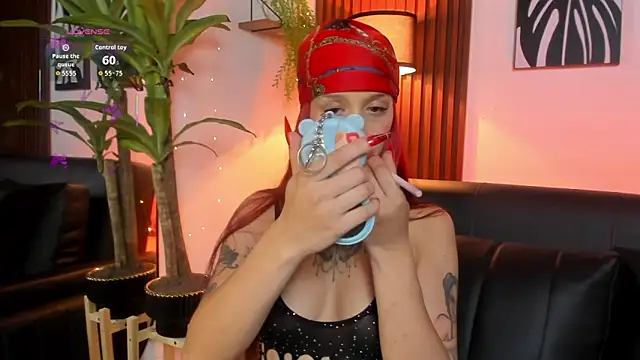 Snapshot of Georgina_caruso chatting on November 20, 5:07 am Georgina caruso online show from November 20, 5:07 am