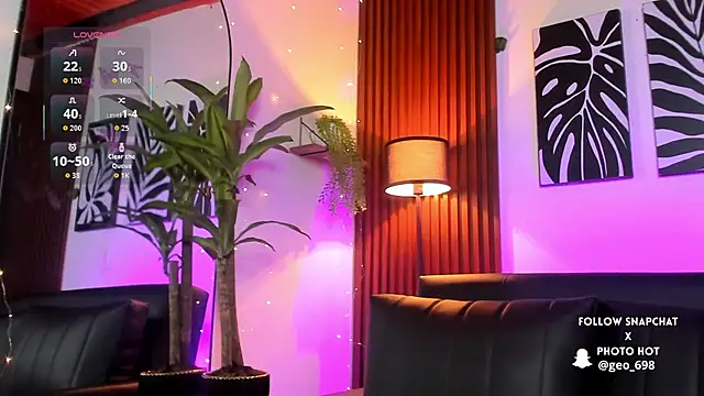 Snapshot of Georgina_caruso chatting on November 28, 4:37 am Georgina caruso online show from November 28, 4:37 am