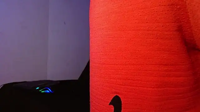 Snapshot of Lliam_2 chatting on September 19, 5:53 am Lliam 2 online show from September 19, 5:53 am