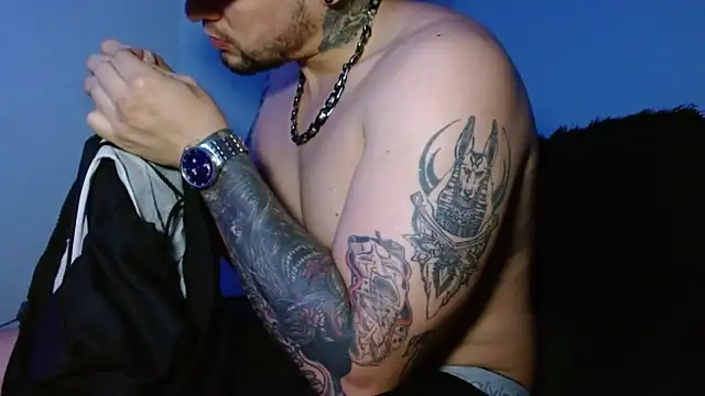 Snapshot of Lliam_2 chatting on September 26, 4:05 am Lliam 2 online show from September 26, 4:05 am