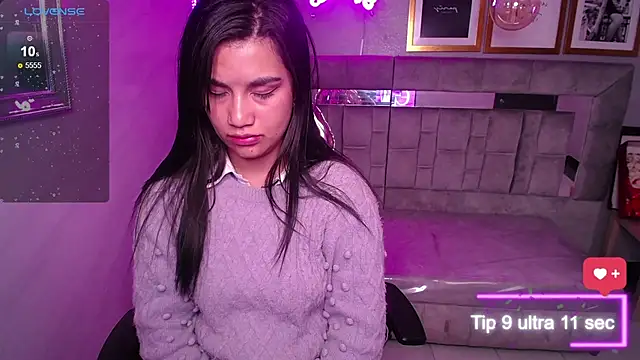 Skye Little v online show from February 12, 2:10 pm