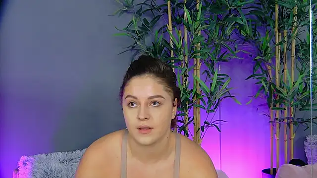 PatriciaSpice online show from February 1, 5:39 am