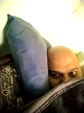 ajay240987 online show from March 10, 3:11 am