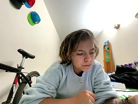 Kitten Cam online show from March 30, 3:51 am