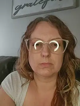 TattedMamaXOXO online show from September 22, 6:32 pm