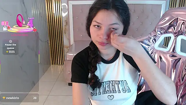 shalon diaz s online show from March 1, 4:11 pm