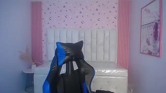 shalon diaz s online show from January 17, 1:05 pm