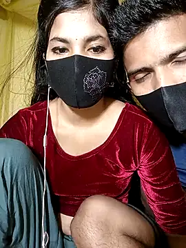 Hot couple 1 online show from September 28, 4:56 pm