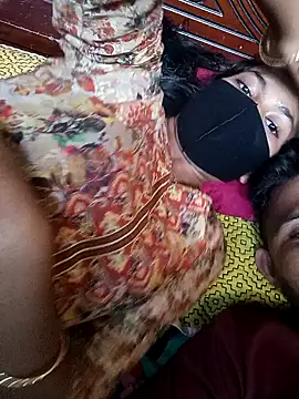 Hot couple 1 online show from March 23, 6:06 am