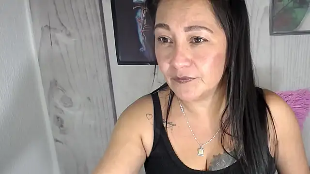 JULIANAWET69 online show from November 2, 3:53 am