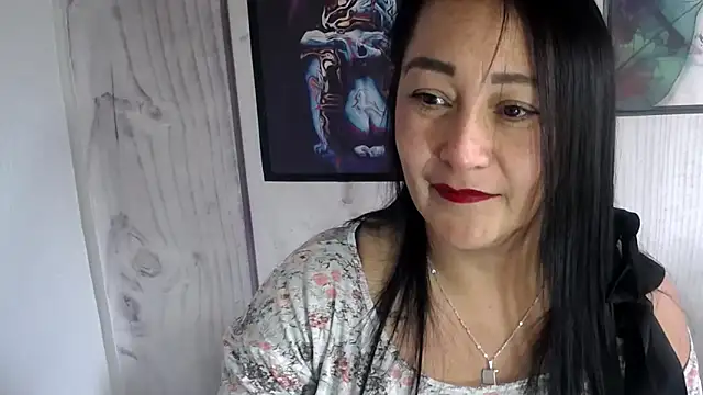 JULIANAWET69 online show from November 26, 5:03 pm