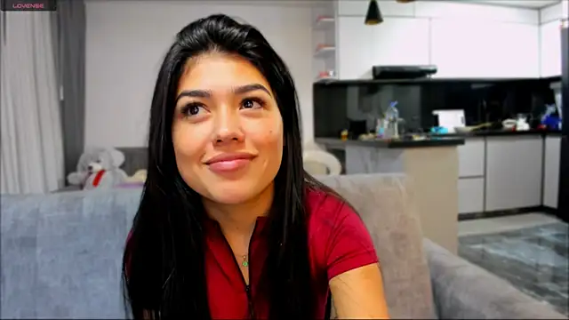 1lubonnie online show from February 5, 2:16 am