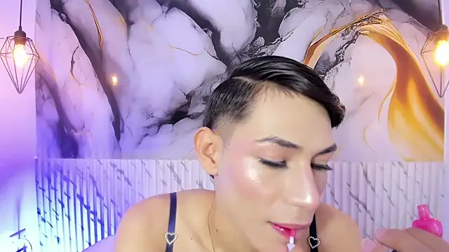 JackeOwens online show from October 23, 12:15 pm