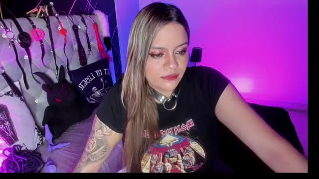 Snapshot of victoria__floyd chatting on September 22, 8:44 pm victoria floyd online show from September 22, 8:44 pm