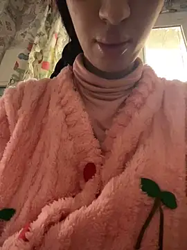 Snapshot of majdolin78 chatting on February 19, 10:34 am majdolin78 online show from February 19, 10:34 am