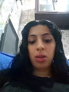 Snapshot of majdolin78 chatting on March 12, 10:39 pm majdolin78 online show from March 12, 10:39 pm