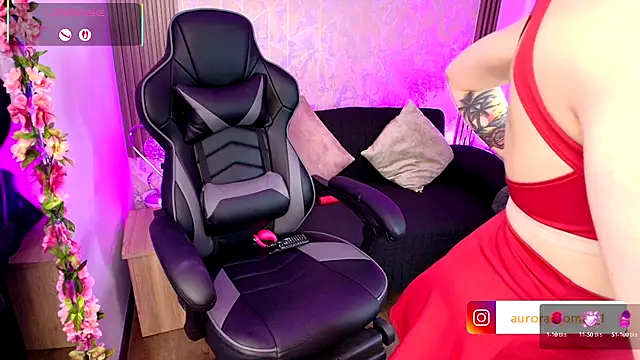 Aurora thomas  1 online show from September 11, 11:38 pm