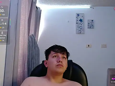 Alan red online show from July 8, 3:38 pm