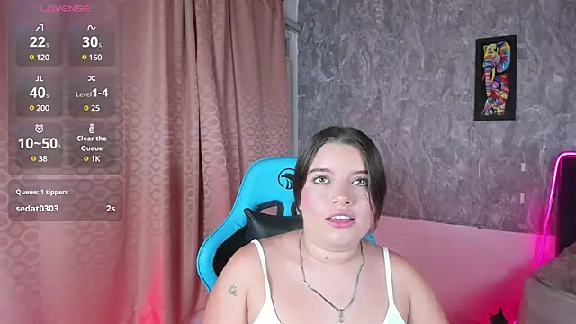 Snapshot of Lia_little18 chatting on February 24, 3:44 am Lia little18 online show from February 24, 3:44 am