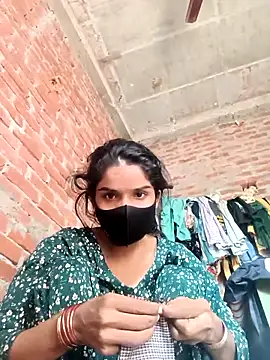 Snapshot of Sexy_Tanya69 chatting on November 4, 4:00 am Sexy Tanya69 online show from November 4, 4:00 am