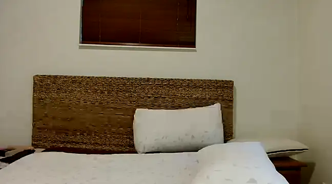 Godessofpleasxa online show from March 2, 4:28 am