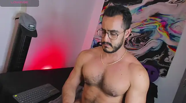 Snapshot of Fenrir_flirt chatting on February 9, 4:36 am Fenrir flirt online show from February 9, 4:36 am