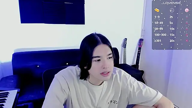 JordiWilld online show from April 8, 11:27 pm