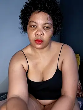 Fattypussyxx online show from June 30, 3:40 am