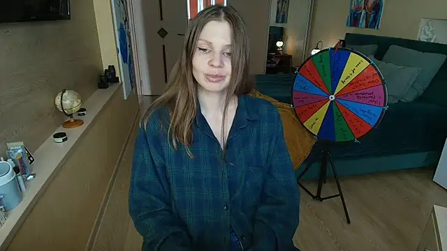 ReginaSparkle online show from April 24, 10:50 am