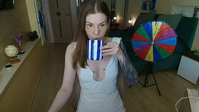 ReginaSparkle online show from July 31, 6:57 am