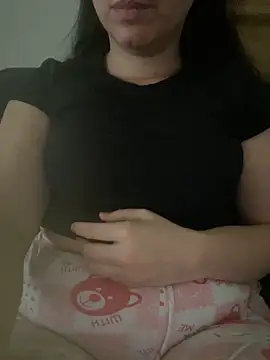 Snapshot of haskadin chatting on February 17, 12:16 pm haskadin online show from February 17, 12:16 pm