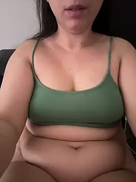 Snapshot of haskadin chatting on February 25, 8:14 am haskadin online show from February 25, 8:14 am