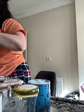 Snapshot of haskadin chatting on March 6, 8:08 am haskadin online show from March 6, 8:08 am